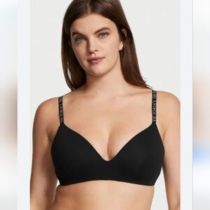Victoria's Secret Wireless Push-Up Bra Padded Black Glitter Everyday Basic 36DD
